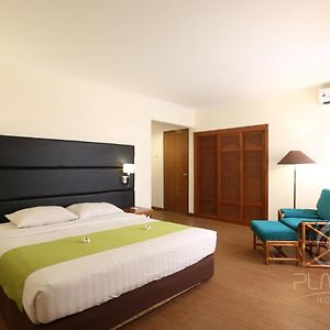 Suite à 2 Chambres à Coucher Lit King-Size